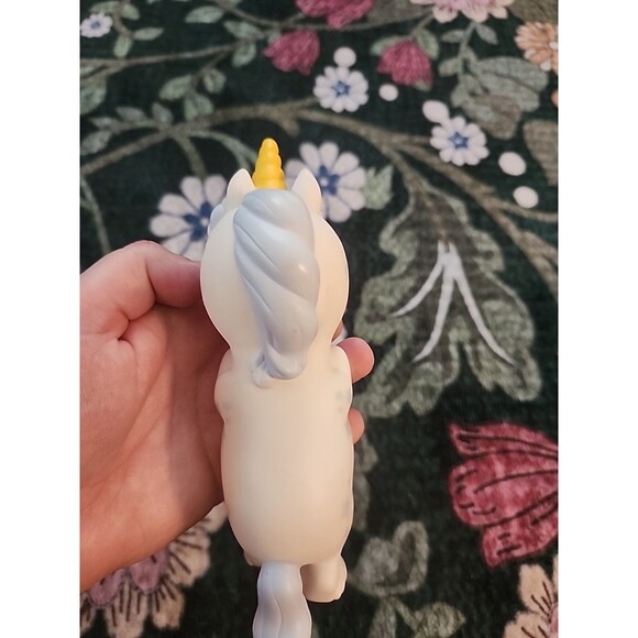 Hog Wild Unicorn Popper White With Rainbow Ball, Kids Play Toy, Plastic Unicorn - Picture 7 of 11